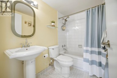 307 - 8 LISA STREET Brampton (Queen Street Corridor) Ontario photo 24