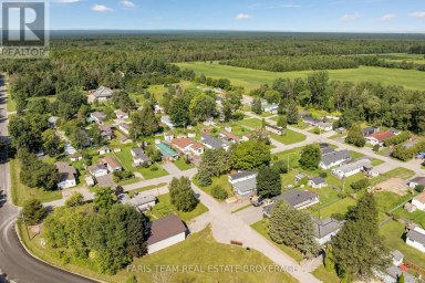 12 CENTRE PARK ROAD Essa Ontario photo 28