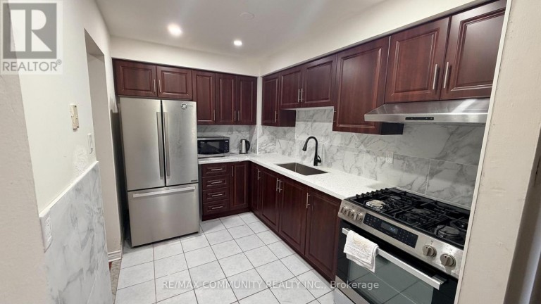 3 - 101 DUNDALK DRIVE, Toronto (Dorset Park), Ontario, M1P4V1
