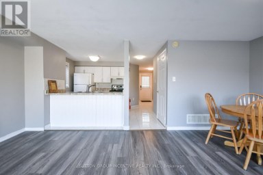256 DUNSMORE LANE Barrie (Georgian Drive) Ontario photo 2