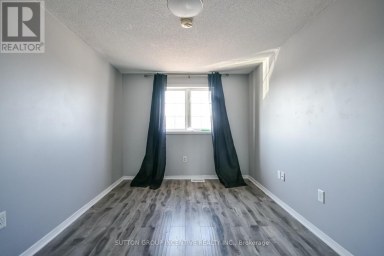 256 DUNSMORE LANE Barrie (Georgian Drive) Ontario photo 25