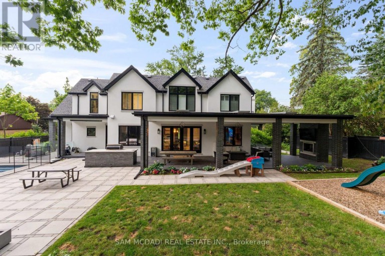231 WEDGEWOOD DRIVE, Oakville (MO Morrison), Ontario, L6J4R6