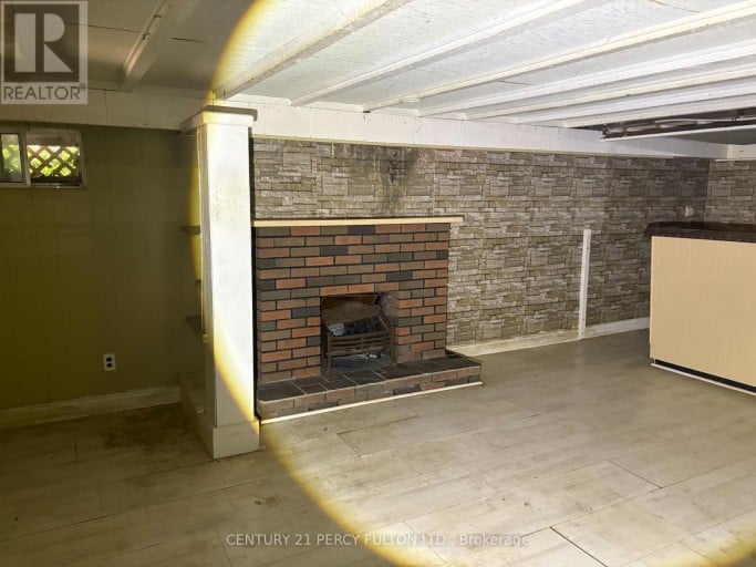 360 HIGHLAND ROAD, Peterborough (Northcrest Ward 5), Ontario, K9H5J5