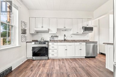 296 FIRST AVENUE N Pembroke Ontario photo 16