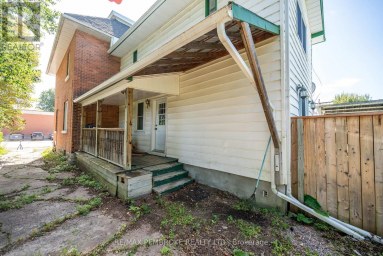 296 FIRST AVENUE N Pembroke Ontario photo 50