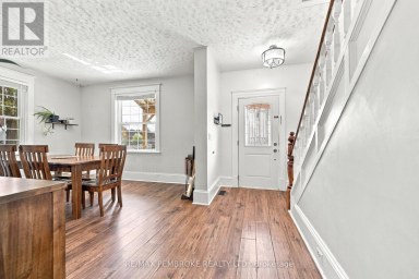 296 FIRST AVENUE N Pembroke Ontario photo 6