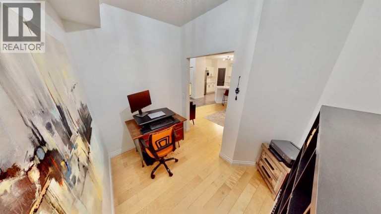 203, 138 18 Avenue SE, Calgary, Alberta, T2G5P9