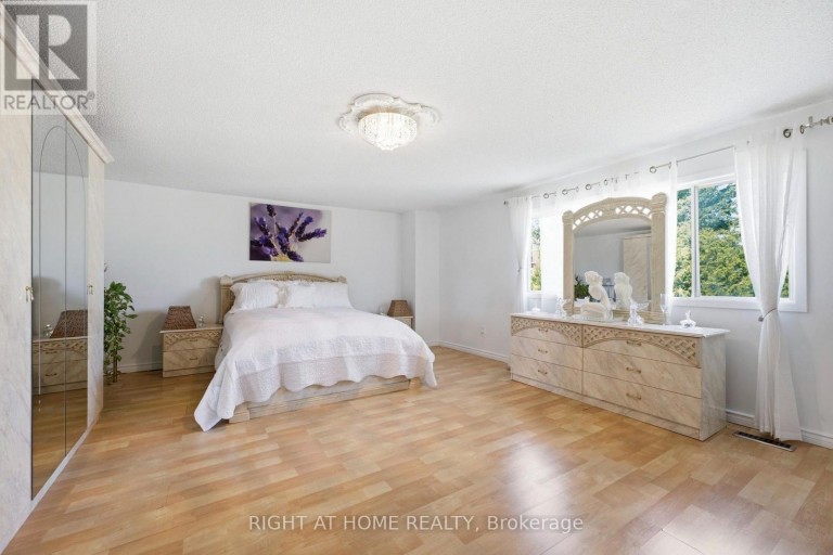 87 WILLIAM HONEY CRESCENT, Markham (Middlefield), Ontario, L3S2M2