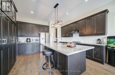 43 MIKE BOSHEVSKI COURT Aurora Ontario photo 14