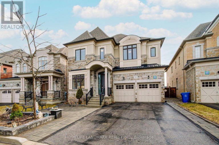 43 MIKE BOSHEVSKI COURT, Aurora, Ontario, L4G3G7