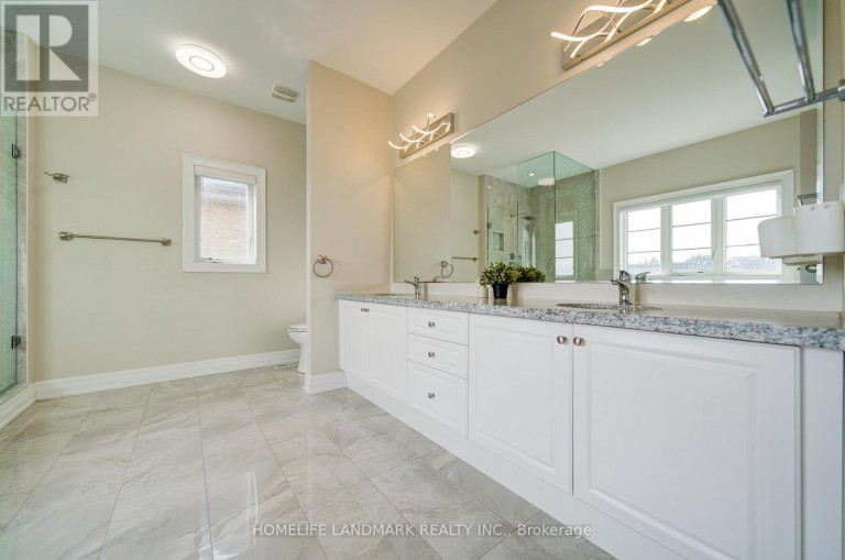 43 MIKE BOSHEVSKI COURT, Aurora, Ontario, L4G3G7