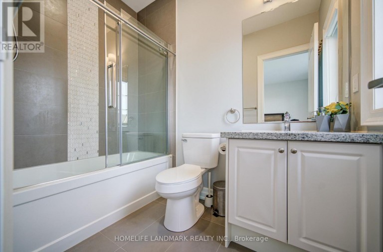43 MIKE BOSHEVSKI COURT, Aurora, Ontario, L4G3G7