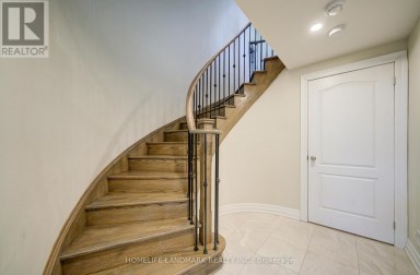 43 MIKE BOSHEVSKI COURT Aurora Ontario photo 38