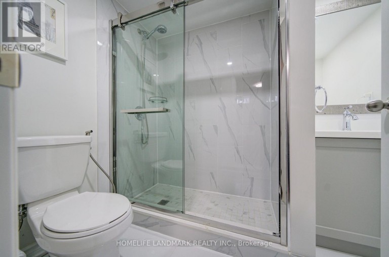 43 MIKE BOSHEVSKI COURT, Aurora, Ontario, L4G3G7