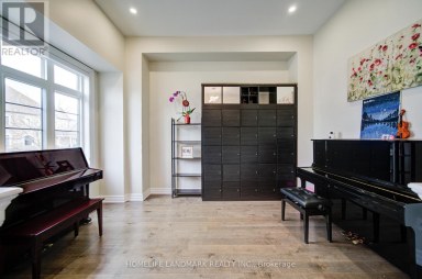 43 MIKE BOSHEVSKI COURT Aurora Ontario photo 5