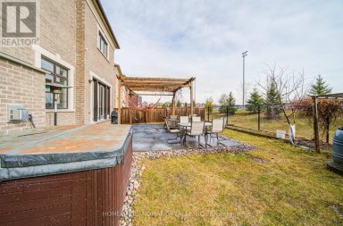 43 MIKE BOSHEVSKI COURT Aurora Ontario photo 50