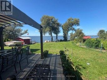 LOWER UNIT - 3 SOLMES STREET Prince Edward County (Sophiasburg Ward) Ontario photo 15