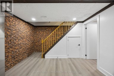 34 RUSTYWOOD DRIVE Toronto (Parkwoods-Donalda) Ontario photo 40