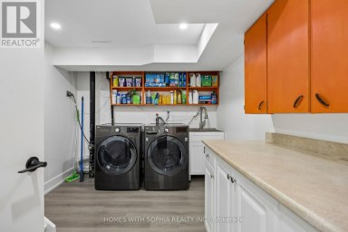 34 RUSTYWOOD DRIVE Toronto (Parkwoods-Donalda) Ontario photo 47