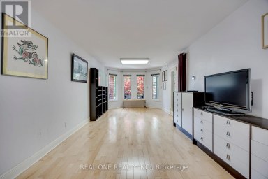71 STOCK AVENUE Toronto (Islington-City Centre West) Ontario photo 15