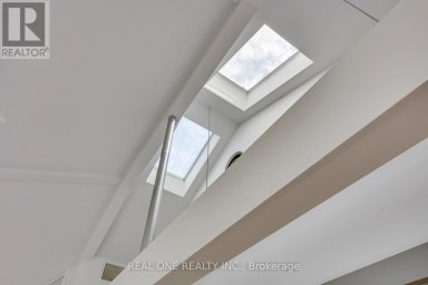 71 STOCK AVENUE Toronto (Islington-City Centre West) Ontario photo 36