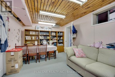 71 STOCK AVENUE Toronto (Islington-City Centre West) Ontario photo 42