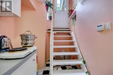 71 STOCK AVENUE Toronto (Islington-City Centre West) Ontario photo 46