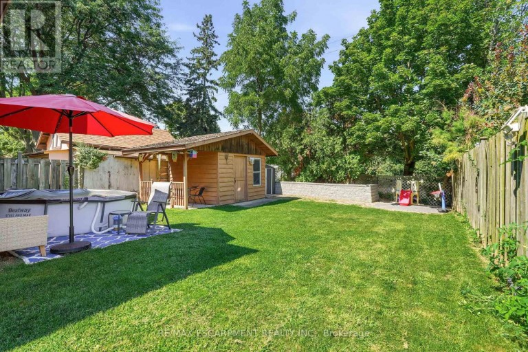 3 GLENGROVE AVENUE, Grimsby (Grimsby Beach), Ontario, L3M4L6