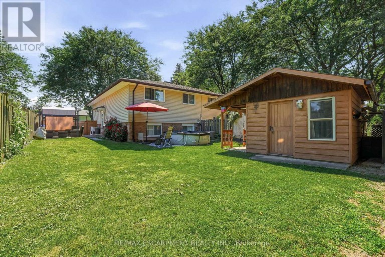 3 GLENGROVE AVENUE, Grimsby (Grimsby Beach), Ontario, L3M4L6