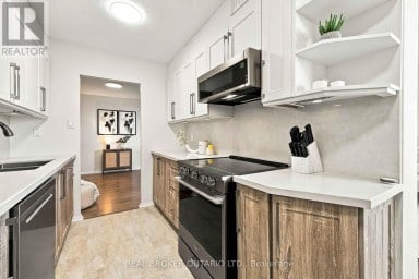 1805 - 5 OLD SHEPPARD AVENUE Toronto (Pleasant View) Ontario photo 18