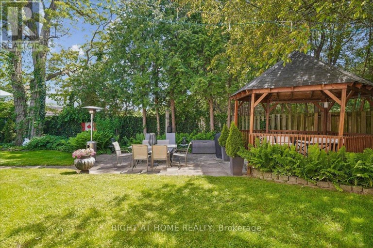 2090 STONEHOUSE CRESCENT, Mississauga (Sheridan), Ontario, L5H3J1