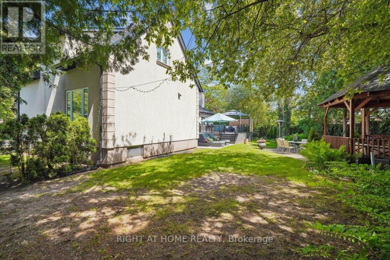 2090 STONEHOUSE CRESCENT, Mississauga (Sheridan), Ontario, L5H3J1