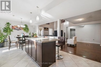 2048 MCNEIL STREET Innisfil (Alcona) Ontario photo 10
