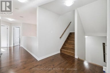 2048 MCNEIL STREET Innisfil (Alcona) Ontario photo 11