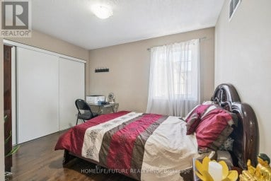 2048 MCNEIL STREET Innisfil (Alcona) Ontario photo 20