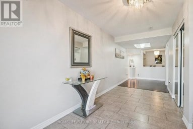 2048 MCNEIL STREET Innisfil (Alcona) Ontario photo 3