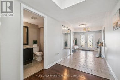 2048 MCNEIL STREET Innisfil (Alcona) Ontario photo 4