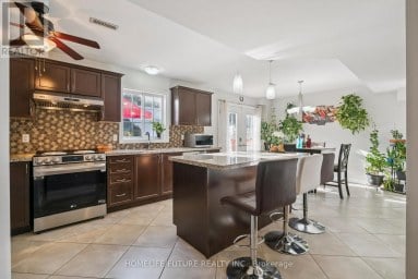 2048 MCNEIL STREET Innisfil (Alcona) Ontario photo 8