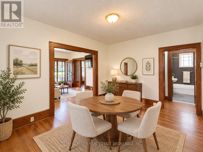 UPPER - 884 TRAFALGAR STREET, London East (East L), Ontario, N5Z1E8