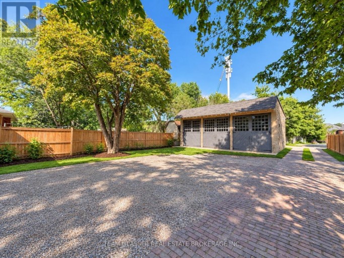 UPPER - 884 TRAFALGAR STREET, London East (East L), Ontario, N5Z1E8