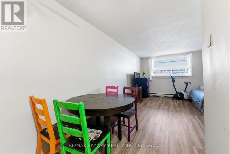 103 - 25 COLLEGE STREET E, Belleville (Belleville Ward), Ontario, K8P2E3