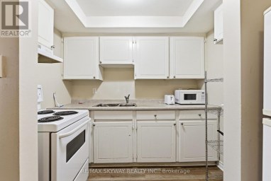 103 - 25 COLLEGE STREET E Belleville (Belleville Ward) Ontario photo 17