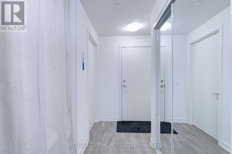108 - 58 SKY HARBOUR DRIVE, Brampton (Bram West), Ontario, L6Y6J1