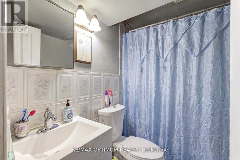 26 TUMBLEWEED TRAIL, Brampton (Fletcher's Creek South), Ontario, L6Y5A1