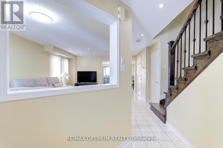 26 TUMBLEWEED TRAIL, Brampton (Fletcher's Creek South), Ontario, L6Y5A1