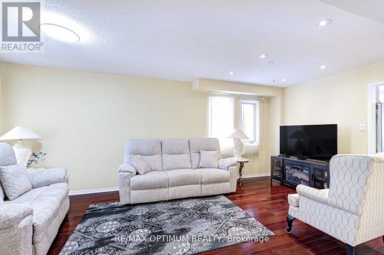 26 TUMBLEWEED TRAIL, Brampton (Fletcher's Creek South), Ontario, L6Y5A1