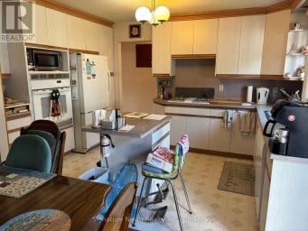 2070 R.S. PIPER AVENUE Thunder Bay (Rosslyn Road) Ontario photo 5