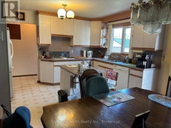 2070 R.S. PIPER AVENUE Thunder Bay (Rosslyn Road) Ontario photo 6