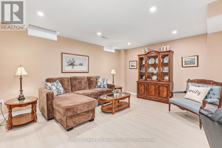 14 CLUBHOUSE DRIVE, Collingwood, Ontario, L9Y4Z6