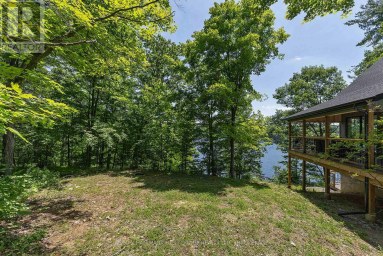 1005 MACDONALD LANE, Frontenac (Frontenac South) Ontario